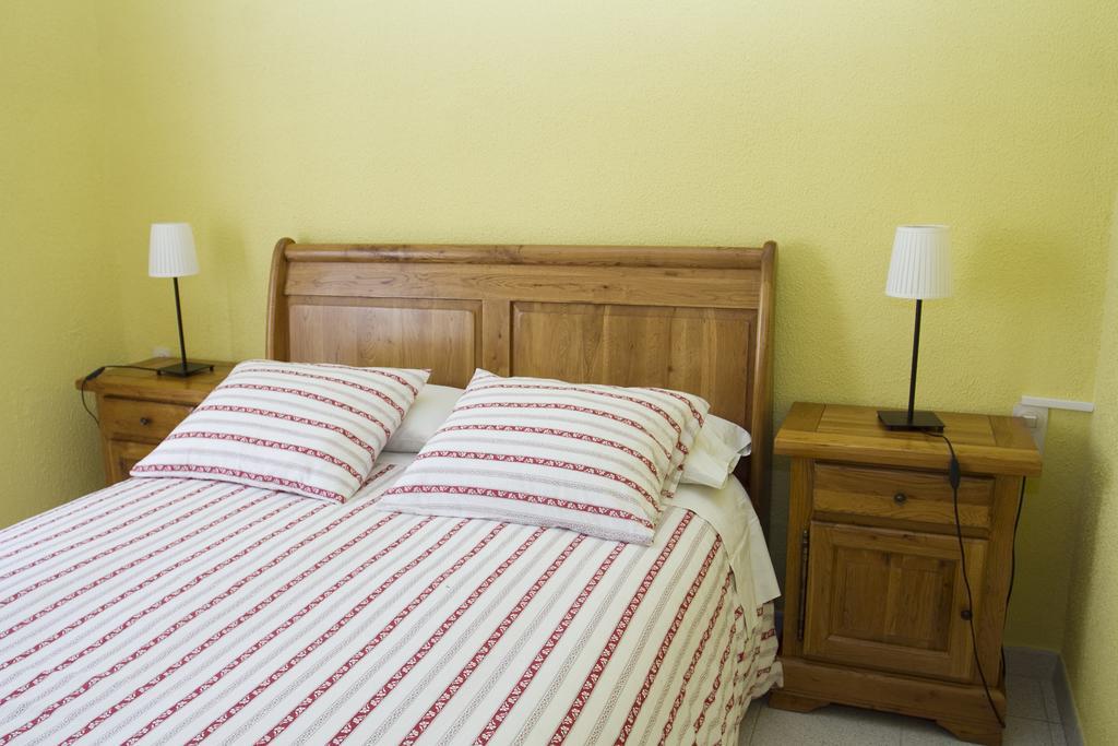 Holiday Home Can Clerc Osor Экстерьер фото
